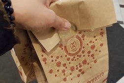 Кафе-кондитерская, с рейтингом 3.8 - находится по адресу Санкт-Петербург, Туристская улица, 10 к1 