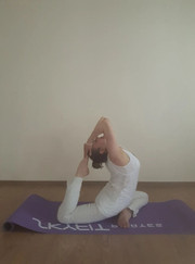 Инструктор по йоге Евгения Васильевна Сидорова