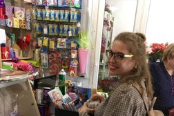 Студия-магазин Марсель, с рейтингом 3.5 - находится по адресу Тульская область, Узловая, улица Володарского, 2 