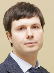 Преподаватель химии, преподаватель биологии Михаил Николаевич Шапошников