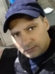 Автослесарь, автоэлектрик Константин Валерьевич Слободчиков