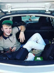 Автослесарь, благоустройство территории Артем Игоревич Маслов