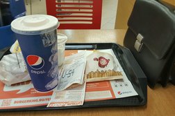 Ресторан быстрого питания Бургер Кинг, с рейтингом 3.5 - находится по адресу Москва, Цветной бульвар, 13 