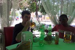 Кафе Метелица, с рейтингом 2.9 - находится по адресу Шымкент, Тауке Хана проспект, 26/1 