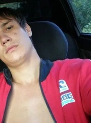 Ландшафтный дизайнер, автослесарь Денис Александрович Рябченко