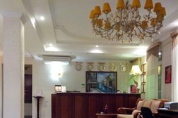 Кубанский евангельский христианский университет, с рейтингом 2.1 - находится по адресу Краснодар, Российская улица, 133/7 