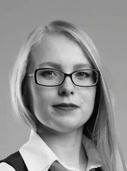 Преподаватель по правоведению, юрист Алеся Юрьевна Малышева