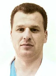 Гирудотерапевт, вертебролог Дмитрий Сергеевич Переверзев