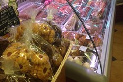 Продуктовый магазин La мясо, с рейтингом 4.5 - находится по адресу Москва, Московский, 3-й микрорайон, 10 