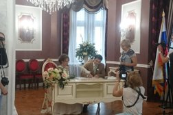 Дворец торжеств Управление ЗАГС г. Калуги, с рейтингом 5 - находится по адресу Калуга, Старичков переулок, 2/1 