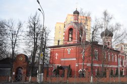 Храм Успения Божьей Матери, с рейтингом 4 - находится по адресу Московская область, Красногорск, улица Ленина, 67а 