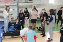 Средняя школа №32 школа им. В.В. Терешковой, с рейтингом 4 - находится по адресу Ярославль, Лесная улица, 1Б 