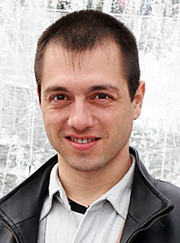 Разнорабочий, благоустройство территории Денис Владимирович Мартынов