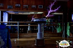 Шоу Ньютона, с рейтингом 4.1 - находится по адресу Москва, Перовская улица, 1 