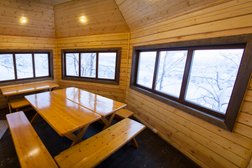 Горнолыжная база Южный склон, с рейтингом 3.2 - находится по адресу Мурманск, Восточно-объездная дорога, 9а 