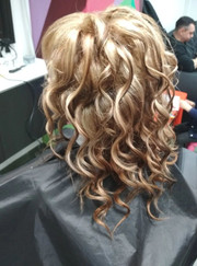 Мастер по пирсингу, парикмахер Лана Ильинична Милая