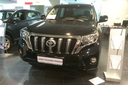 Официальный дилер Автомир Toyota, с рейтингом 4.4 - находится по адресу Челябинск, Черкасская улица, 19 