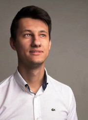 Маркетолог Дмитрий Андреевич Лаздин
