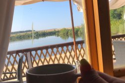 База отдыха Белая гора, с рейтингом 3.6 - находится по адресу Пензенская область, с. Усть-Атмис, Центральная улица, 74а 