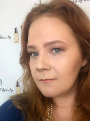 Копирайтер, преподаватель английского языка Мария Юрьевна Аияемекхуе-Косенкова