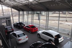 Официальный сервисный партнер Audi Audi Сервис, с рейтингом 4.1 - находится по адресу Самара, Московское шоссе, 17а 
