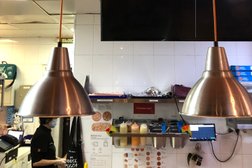 Пиццерия Додо Пицца, с рейтингом 3.7 - находится по адресу Калужская область, Обнинск, проспект Маркса, 46а 