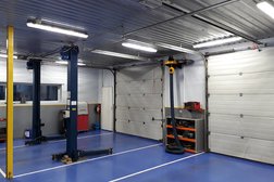 Автосервис Ролс, с рейтингом 3.2 - находится по адресу Великий Новгород, Нехинская улица, 35 