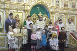 Храм Преподобного Серафима Саровского, с рейтингом 4 - находится по адресу Краснодарский край, пос. Лазурный, Октябрьская улица, 35/1 