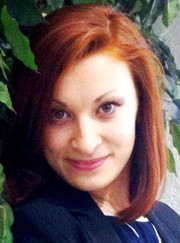 Учитель рисования, преподаватель английского языка Алина Дамировна Низамеева