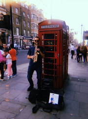 Преподаватель музыки, преподаватель английского языка Полина Александровна Тикунова