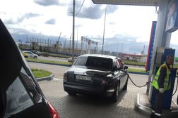 Заправочная станция Сургутнефтегаз, с рейтингом 4 - находится по адресу Санкт-Петербург, 1-й Верхний переулок, 3 лит А 