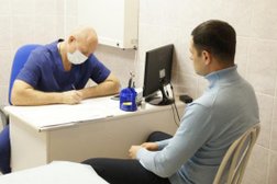 Поликлиника Альбина, с рейтингом 3.9 - находится по адресу Курск, улица Чернышевского, 6 