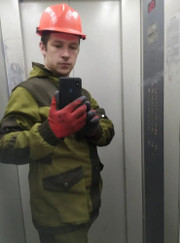 Автослесарь, автоэлектрик Алексей Сергеевич Трепалин