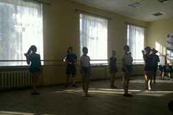 Пермский городской дворец культуры им. М.И. Калинина, с рейтингом 4.4 - находится по адресу Пермь, улица Куйбышева, 140 