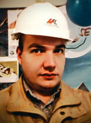 Мастер по обшивке стен, монтажник окон Никита Владимирович Флус