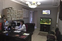 Семейная клиника Доктор Лор, с рейтингом 3.3 - находится по адресу Республика Бурятия, Улан-Удэ, проспект Строителей, 10 