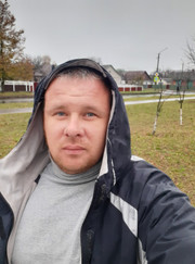 Грузчик Юрий Колесник