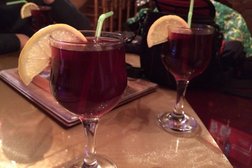 Кафе У Нарзана, с рейтингом 3.1 - находится по адресу Карачаево-Черкесская Республика, кп. Домбай, Карачаевская улица, 84а 