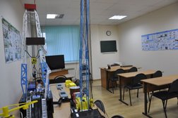 Учебный центр СЭМС, с рейтингом 2.9 - находится по адресу Киров, Ленинский район, улица Молодой Гвардии, 72 