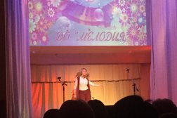 Республиканский центр дополнительного образования детей, с рейтингом 3.8 - находится по адресу Республика Коми, Сыктывкар, Коммунистическая улица, 3 