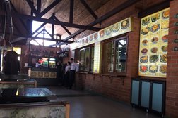 Дом казахской кухни Qurt & Wine, с рейтингом 4 - находится по адресу Восточно-Казахстанская область, Усть-Каменогорск,59Б 