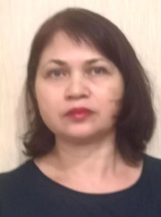 Преподаватель по обществознанию, преподаватель по правоведению Ляйсан Шамиловна Зиянгирова