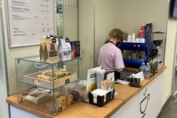 СберБанк, с рейтингом 2.5 - находится по адресу Самара, Революционная улица, 126 