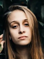 Официант, копирайтер Анастасия Алексеевна Жихарева