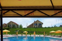 База отдыха Kapchagay Marine Club, с рейтингом 4 - находится по адресу Алматинская область, Капшагай, Туристов, 12 