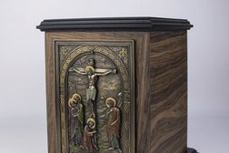 Первая городская ритуальная служба, с рейтингом 4.9 - находится по адресу Санкт-Петербург, улица Льва Толстого, 1-3 