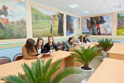 Средняя школа №102 школа с углубленным изучением отдельных предметов, с рейтингом 3.4 - находится по адресу Нижний Новгород, улица Родионова, 201 