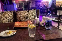 Лаундж-бар Lapasizhu, с рейтингом 3.9 - находится по адресу Алматы, Сейфуллина проспект, 520 