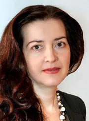 Преподаватель литературы, преподаватель русского языка Ирина Викторовна Кузнецова