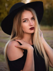 Художник Анна Олеговна Кобзева